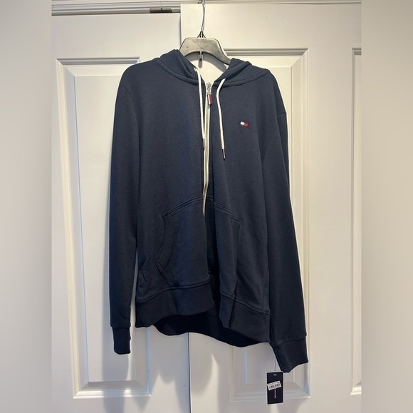 Tommy Hilfiger hooded sweatshirt - Picture 1 of 3